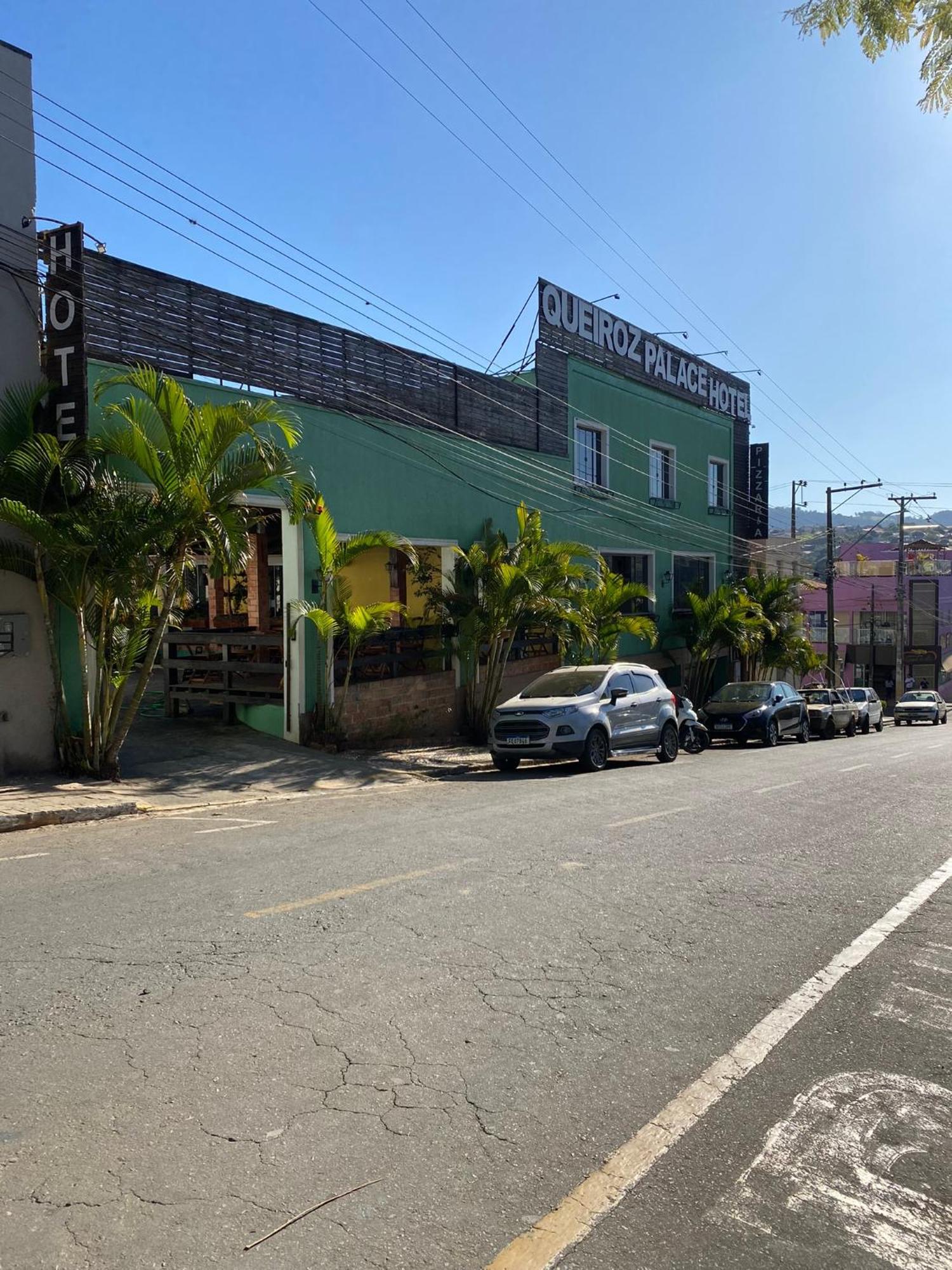 Queiroz Palace Hotel Siqueira Campos Bagian luar foto