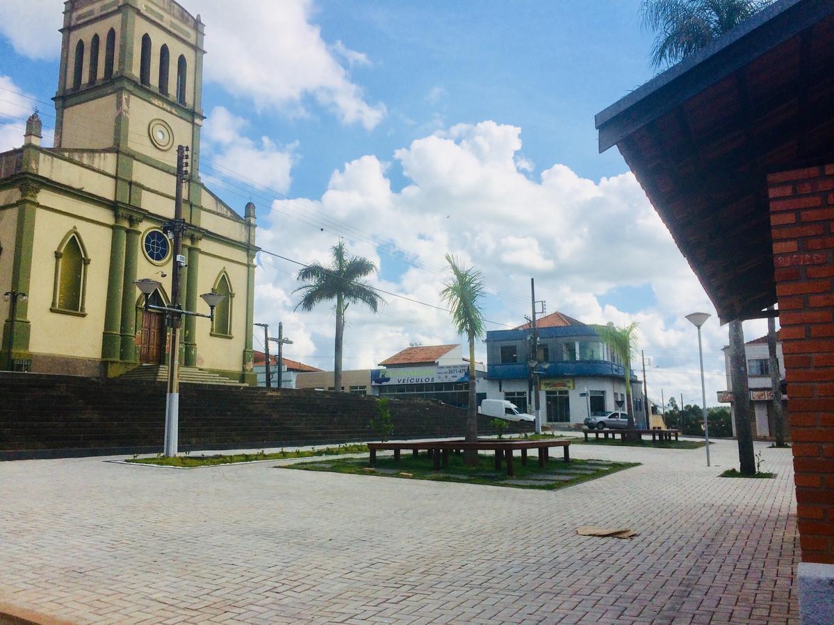 Queiroz Palace Hotel Siqueira Campos Bagian luar foto